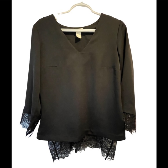 H&M Maternity Nursing top - Picture 2 of 7